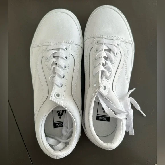 NEW Vans | Wide old skool white vans - Picture 7 of 9